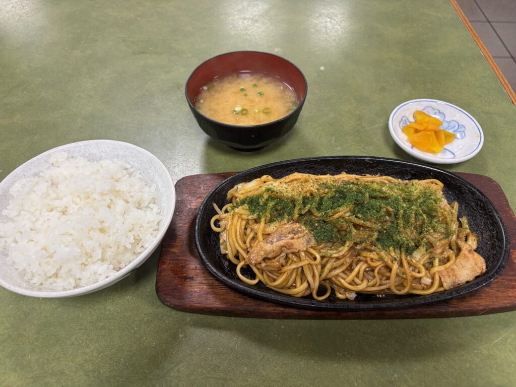 美味しい そば焼き定食