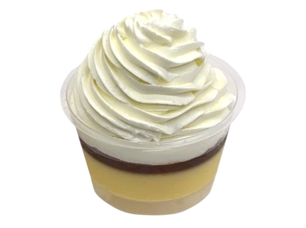 セブン新作「ミルクホイップクリームのプリンケーキ」実食レポ